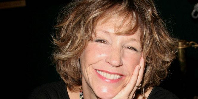 Betsy Randle - Age, Family, Bio | Famous Birthdays