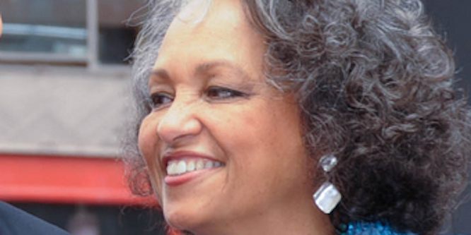 Daphne Reid - Age, Family, Bio | Famous Birthdays