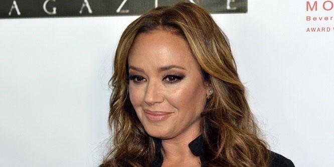 Leah Remini - Age, Family, Bio | Famous Birthdays