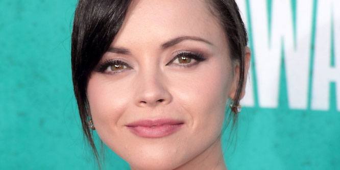 Christina Ricci - Age, Family, Bio | Famous Birthdays