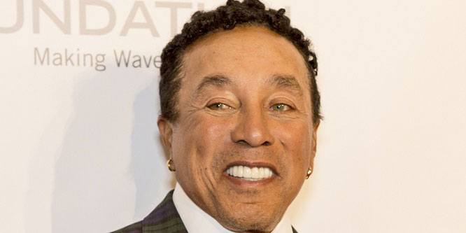 Smokey Robinson - Age, Family, Bio | Famous Birthdays