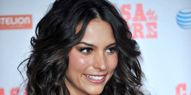 Génesis Rodríguez - Age, Family, Bio | Famous Birthdays
