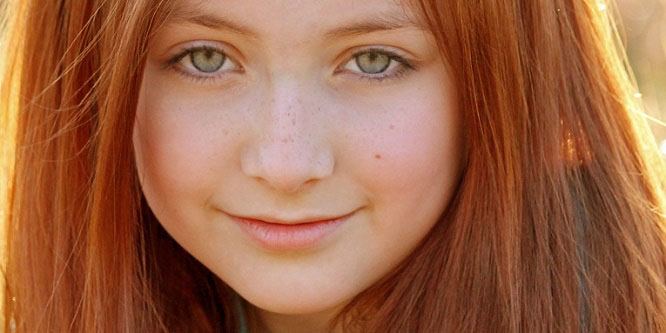 Emily Rollins - Age, Family, Bio | Famous Birthdays