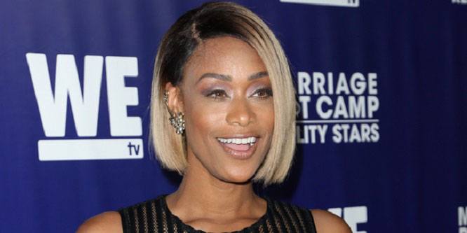 Tami Roman - Age, Family, Bio | Famous Birthdays