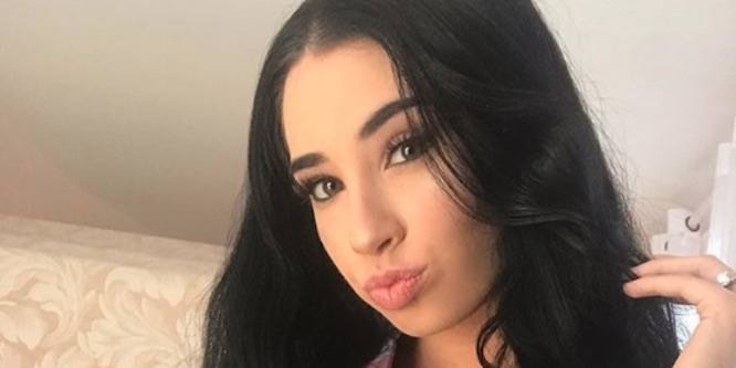 Paris Roxanne - Age, Family, Bio | Famous Birthdays