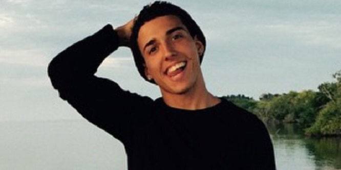 Corey Scherer - Age, Family, Bio | Famous Birthdays