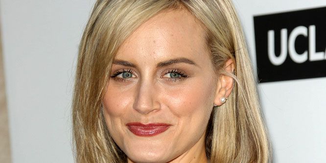 Taylor Schilling - Age, Family, Bio | Famous Birthdays