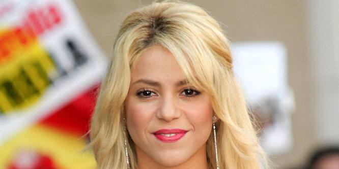 Shakira - Age, Family, Bio | Famous Birthdays