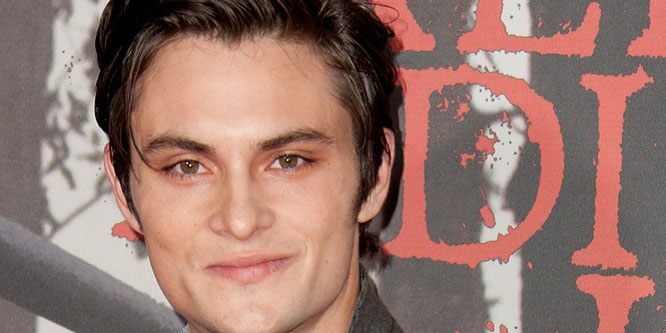 Shiloh - Age, Family, Bio | Famous Birthdays