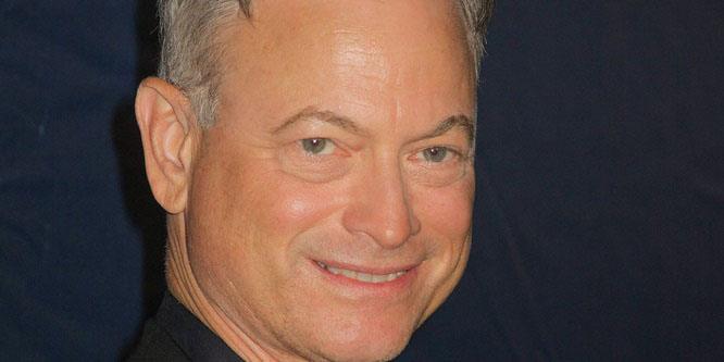 Gary Sinise - Age, Family, Bio | Famous Birthdays
