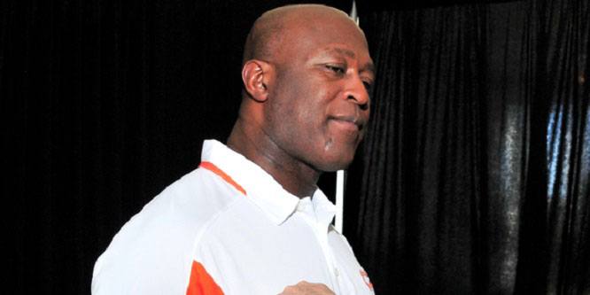 Lovie Smith - Age, Family, Bio | Famous Birthdays