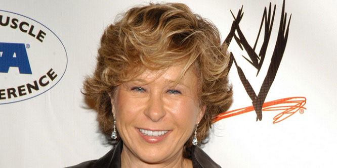 Yeardley Smith - Age, Family, Bio | Famous Birthdays