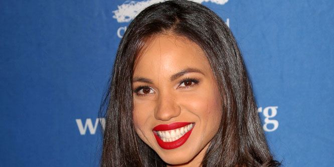 Jurnee Smollett-Bell - Age, Family, Bio | Famous Birthdays