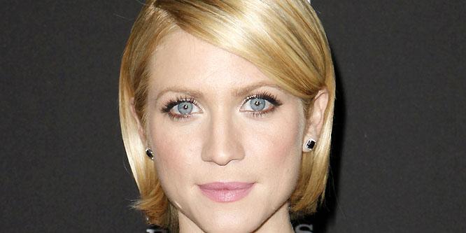 Brittany Snow - Age, Family, Bio | Famous Birthdays