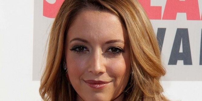 Taryn Southern - Age, Family, Bio | Famous Birthdays