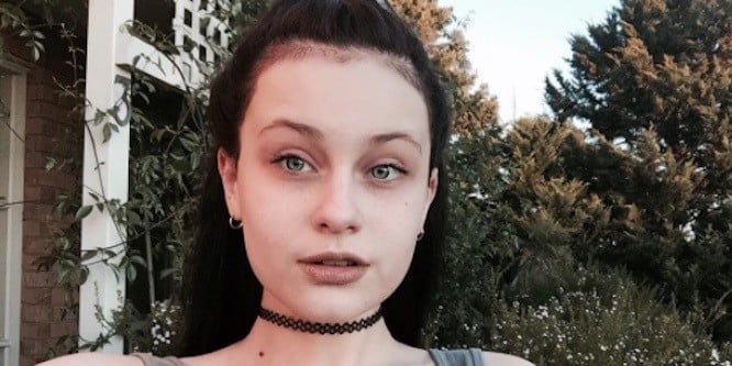 Hayley Stewart - Age, Family, Bio | Famous Birthdays