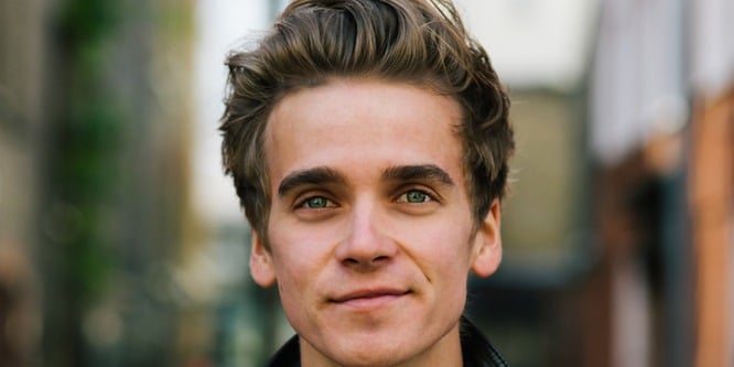 Joe Sugg - Age, Family, Bio | Famous Birthdays