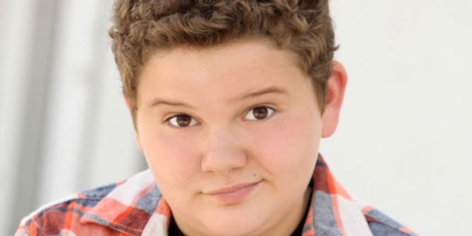 Cade Sutton - Age, Family, Bio | Famous Birthdays