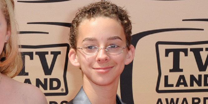 Sullivan Sweeten - Age, Family, Bio Famous Birthdays