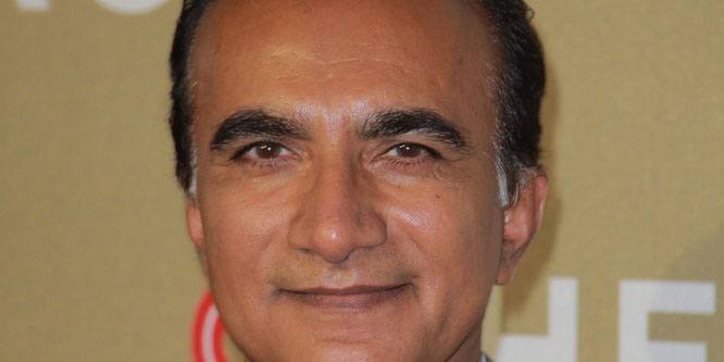 Iqbal Theba - Age, Family, Bio | Famous Birthdays