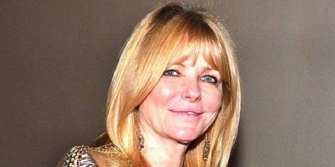 Cheryl Tiegs - Age, Family, Bio | Famous Birthdays