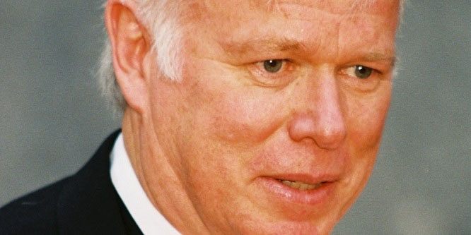 Kevin Tighe - Age, Family, Bio | Famous Birthdays