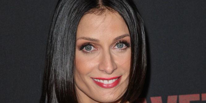 Dayanara Torres - Edad, Familia, Biografía | Famous Birthdays