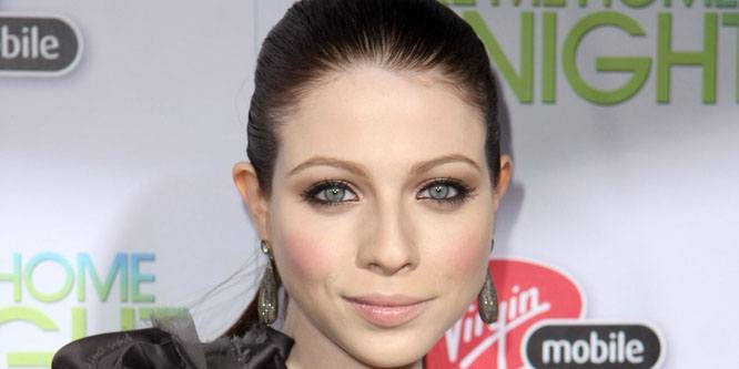 Michelle Trachtenberg - Trivia, Family, Bio | Famous Birthdays