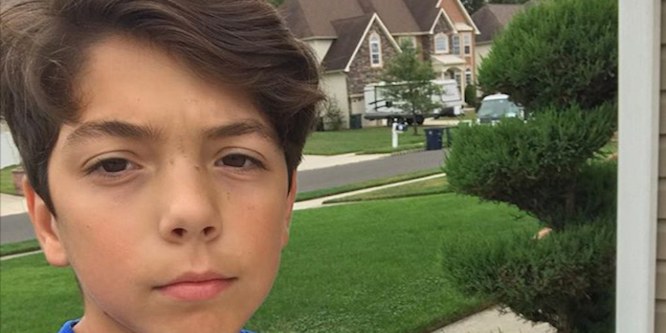 Dominic Tracy - Age, Family, Bio | Famous Birthdays