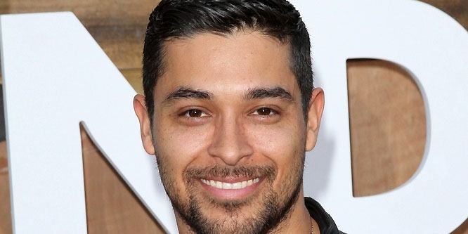 Wilmer Valderrama - Age, Family, Bio | Famous Birthdays