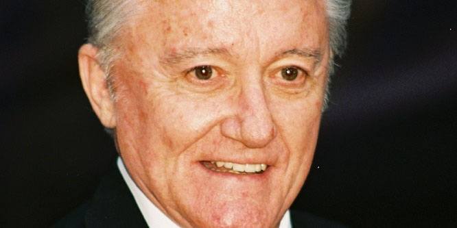 Robert Vaughn - Trivia, Family, Bio | Famous Birthdays