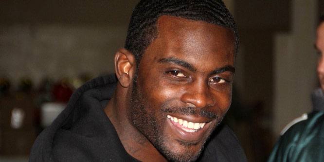 Michael Vick - Age, Family, Bio | Famous Birthdays