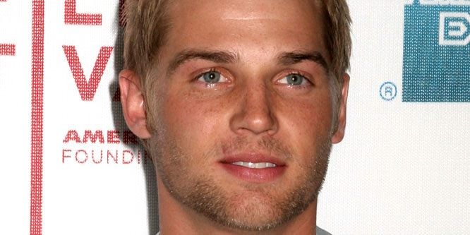 Mike Vogel - Age, Family, Bio | Famous Birthdays