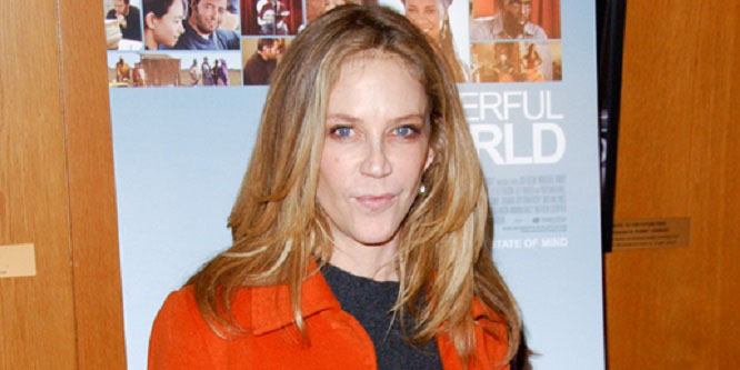 Ally Walker - Age, Family, Bio | Famous Birthdays