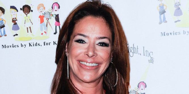 Claudia Wells - Age, Family, Bio | Famous Birthdays