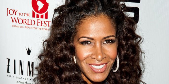 Shereé Whitfield - Age, Family, Bio | Famous Birthdays