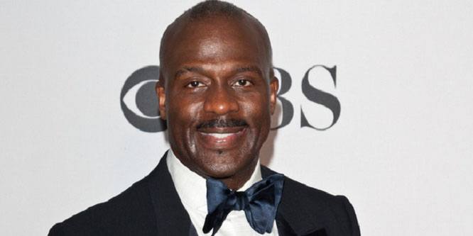 Bebe Winans - Age, Family, Bio | Famous Birthdays
