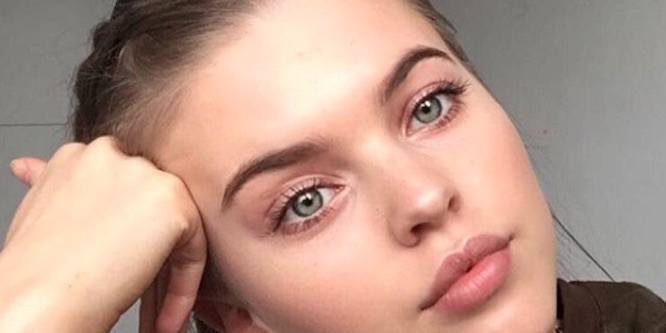 Carla Woodcock - Age, Family, Bio | Famous Birthdays