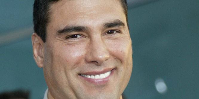 Eduardo Yáñez - Age, Family, Bio | Famous Birthdays