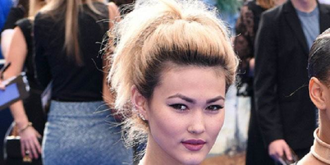Asami Zdrenka - Age, Family, Bio | Famous Birthdays