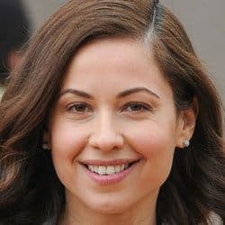 Raya Abirached - Age, Bio, Family | Famous Birthdays