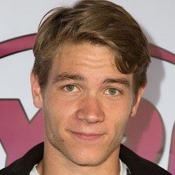 Lucas Adams - Age, Bio, Family | Famous Birthdays