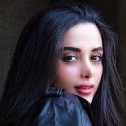 Sarah Al-Rasheed - Age, Bio, Family | Famous Birthdays