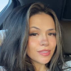 Amber Carson - Age, Bio, Family | Famous Birthdays