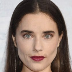 Alix Angelis - Age, Bio, Family | Famous Birthdays