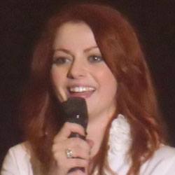 Cantanti nata a Italia