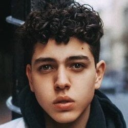 TikTok Stars Acuario 