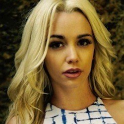 Caitlin Arnett - Age, Bio, Family | Famous Birthdays