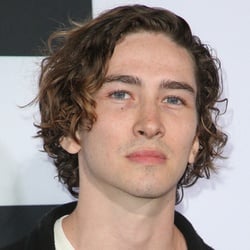 Dylan Arnold - Age, Bio, Family | Famous Birthdays