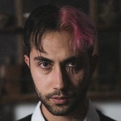 Bella Nova - Bio, Family | Famous Birthdays